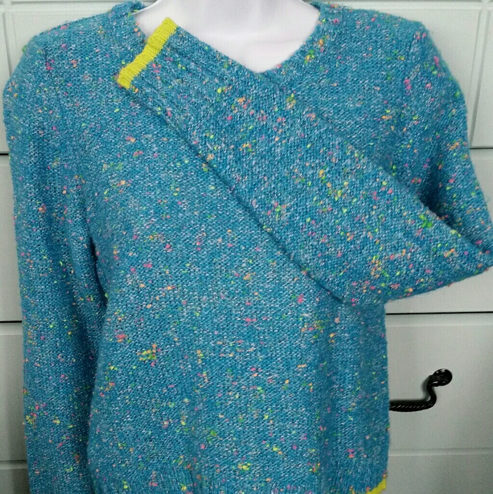 Wet Seal Speckled Cropped Sweater Size S